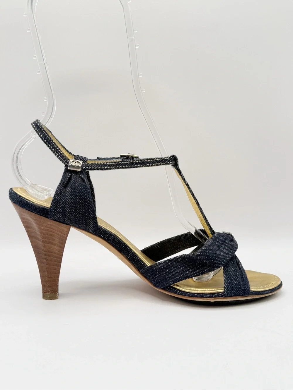 CHANEL Y2K Denim T-Strap  Sandals Heels CC Logo Blue Denim Wood Heel authentic